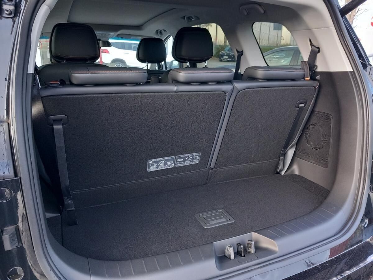 Dongfeng Forthing 4 Gummimatten/Zulassung und erste Inspektion gratis