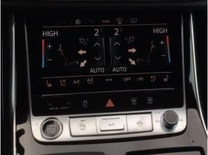 Audi Q7 S line business TFSI e quattro 360 kW tiptronic (UPE: 122.980€)