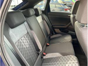 Volkswagen Taigo R-Line 1.0 l TSI DSG AHK Pano GJR Keyless