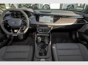 Audi e-tron GT S qu. Black/Pano/Laser/HuD/ACC/360° Audi e-tron GT S qu. Black/Pano/Laser/HuD/ACC/360°