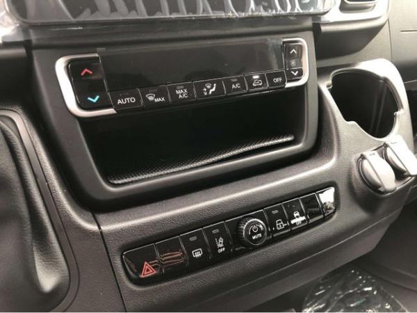 Fiat Ducato Ducato Pritsche 35 Maxi L4 MY25 180 AT AHK