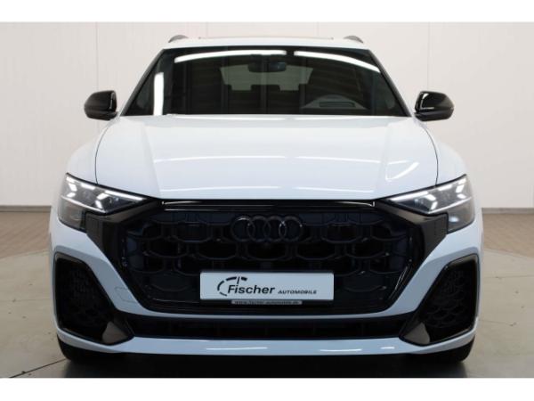 Audi Q8 TFSI e quattro S line business 0,5% DW Versteuerung