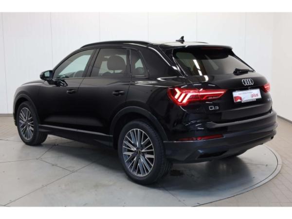 Audi Q3 35 TDI Advanced AHK/RFK/19''/NAV/Virt