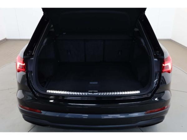 Audi Q3 35 TDI Advanced AHK/RFK/19''/NAV/Virt