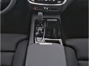 Volvo V60 T8 Plus Dark Plug-In Hybrid AWD EU6e Panoramadach 360°Kamera