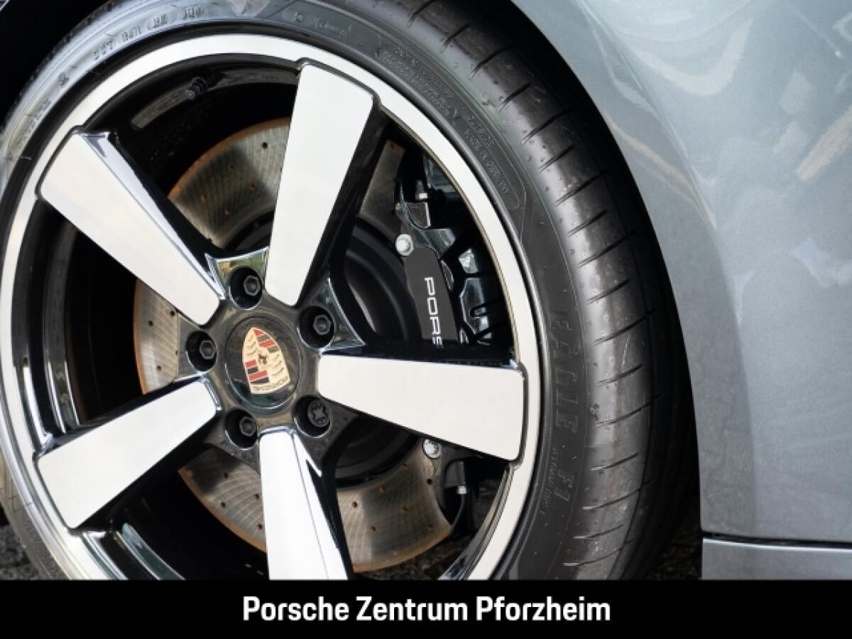 Porsche 992 911 Carrera S Cabrio Liftsystem-VA InnoDrive