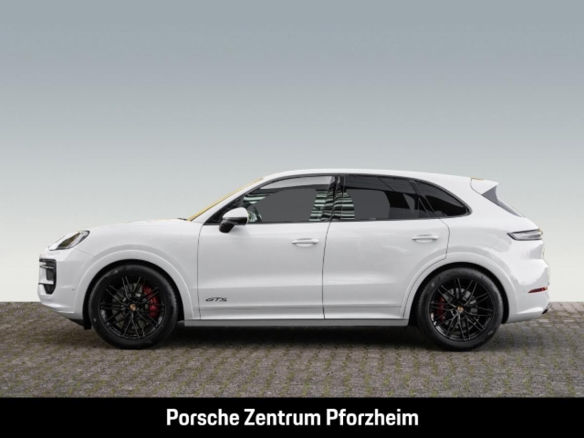 Porsche Cayenne GTS HA-Lenkung InnoDrive Head-Up 21-Zoll