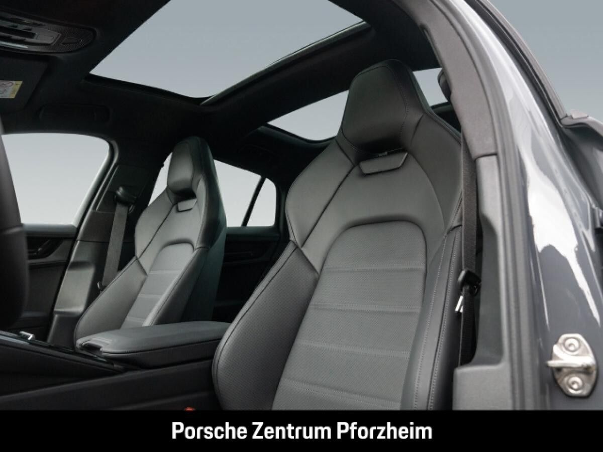 Porsche Panamera 4S E-Hybrid HA-Lenkung InnoDrive BOSE