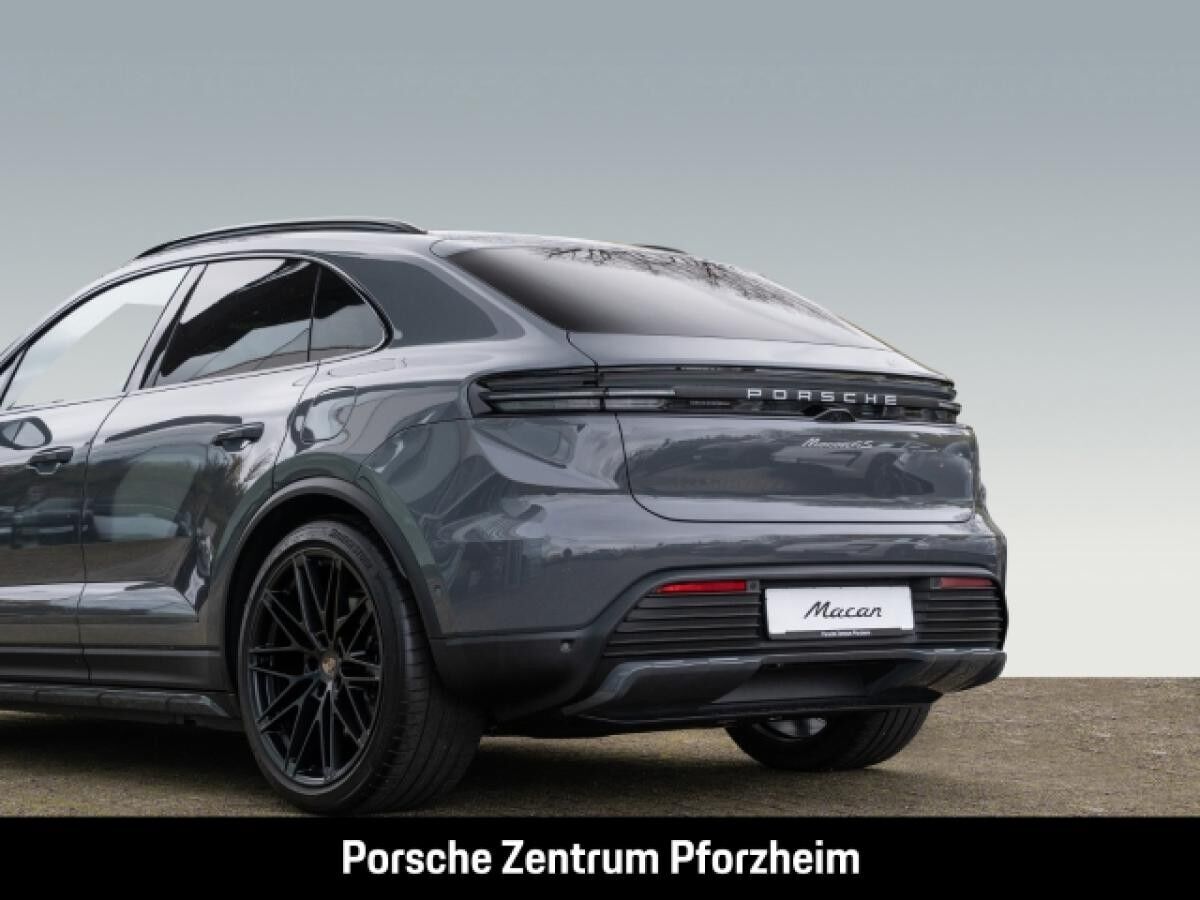 Porsche Macan 4S InnoDrive BOSE Luftfederung 22-Zoll LED
