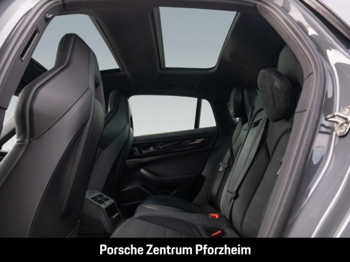 Porsche Panamera 4S E-Hybrid HA-Lenkung InnoDrive BOSE