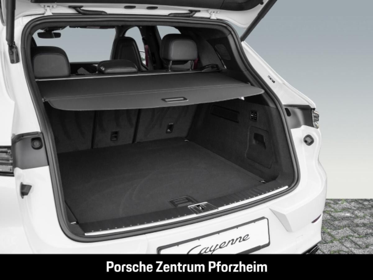 Porsche Cayenne GTS HA-Lenkung InnoDrive Head-Up 21-Zoll