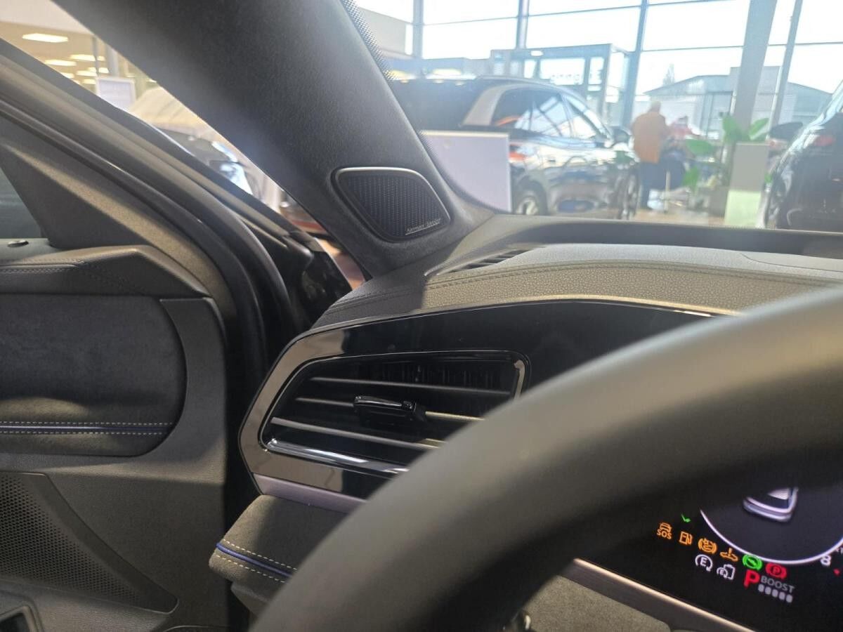 Volkswagen Passat R-Line "Signature" Hybrid //SOFORT VERF.// 272PS - mit 0,5% versteuern, HUD, Leder, LED, Kamera usw. Volkswagen Passat R-Line "Signature" Hybrid //SOFORT VERF.// 272PS - mit 0,5% versteuern, HUD, Leder, LED, Kamera usw.