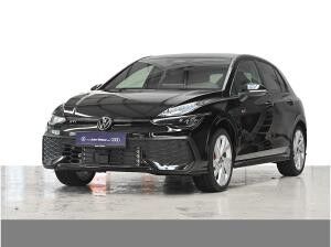 Volkswagen Golf VIII GTI HUD LED Navi Winterräder