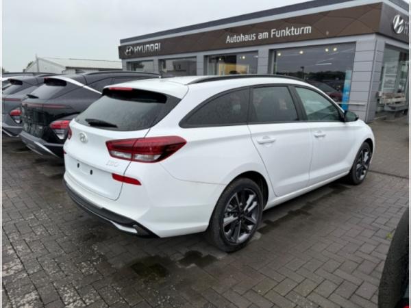 Hyundai i30 cw 1.0 T-GDi Advantage LED Navi CarPlay PDC Klimaa.