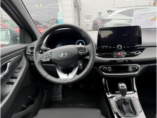 Hyundai i30 cw 1.0 T-GDi Advantage LED Navi CarPlay PDC Klimaa.