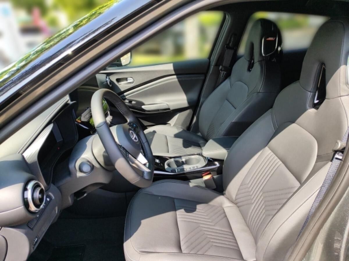 Nissan Juke Hybrid Tekna 1.6 EU6e Navi 360 Kamera LED Apple CarPlay Android Auto Klimaautom