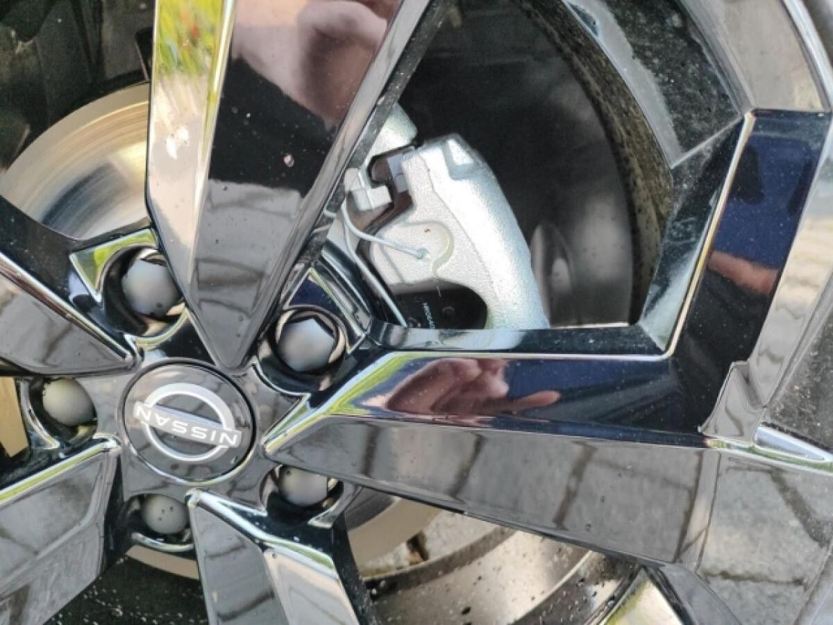 Nissan Juke Hybrid Tekna 1.6 EU6e Navi 360 Kamera LED Apple CarPlay Android Auto Klimaautom