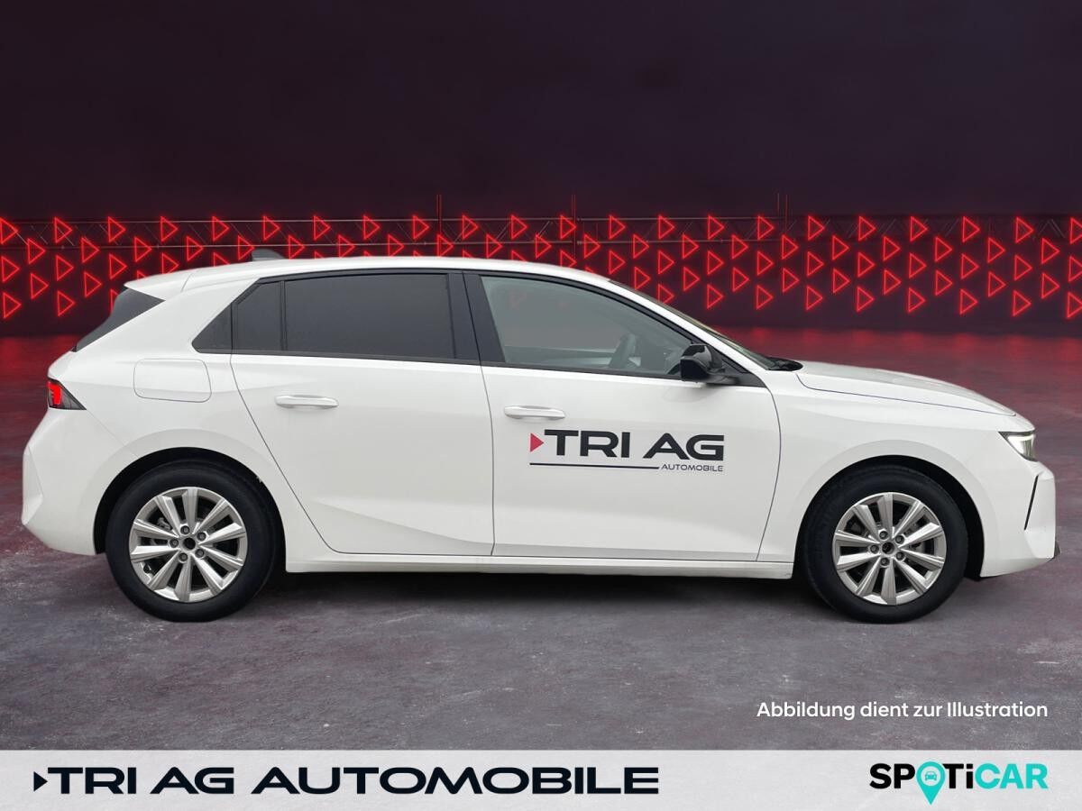 Opel Astra 5-Türer Edition Tech-Paket Komfort-Paket Nebelscheinwerfer uvm.