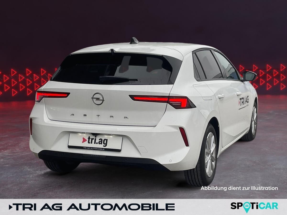 Opel Astra 5-Türer Edition Tech-Paket Komfort-Paket Nebelscheinwerfer uvm.
