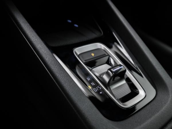 Skoda Octavia Combi RS 2.0 TSI DSG AHK Navi Pano Winter