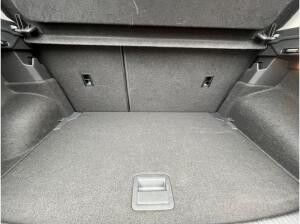 Volkswagen T-Cross 1.0 TSI Goal - + Navi + SHZ + LED +