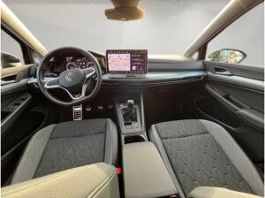 Volkswagen Golf VIII 1.5 TSI Goal - + AHK + SHZ + Side Assist + PDC + Light Assist