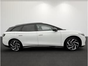 Volkswagen ID.7 Tourer Pro 210kW - + Navi + AHK + Kamera + 20 Zoll +