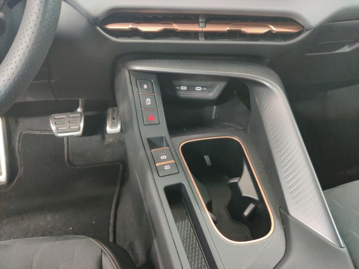 Cupra Terramar Edge eHYBRID Matrix/ACC/HuD/360°/1.30Garantie