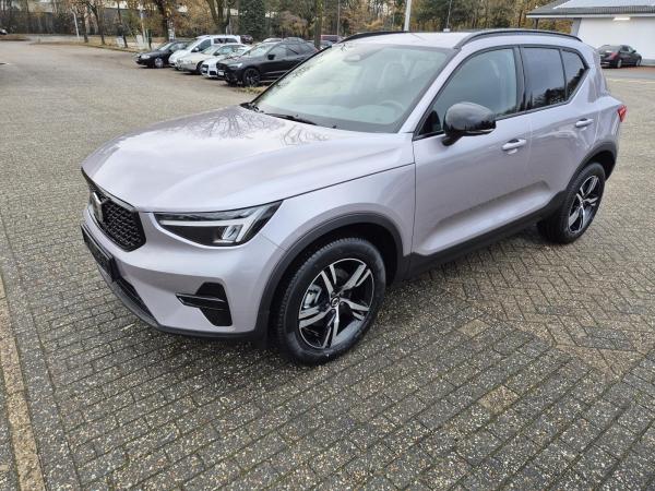 Volvo XC40 B3 Plus Dark*SOFORT VERFÜGBAR*NUR FÜR GEWERBEKUNDEN*