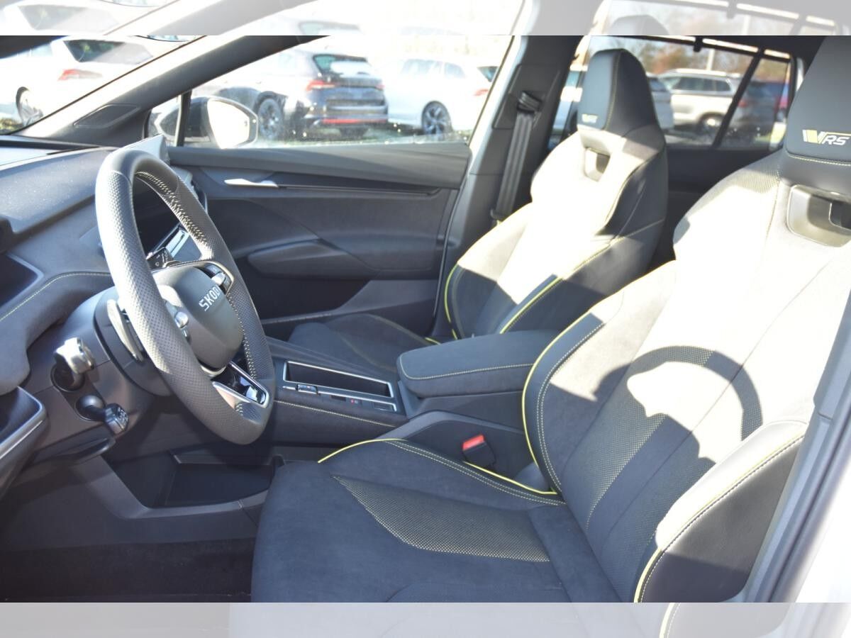 Skoda Elroq RS*Matrix*Navi*AHK*Maxx*360°Wärmepumpe*uvm