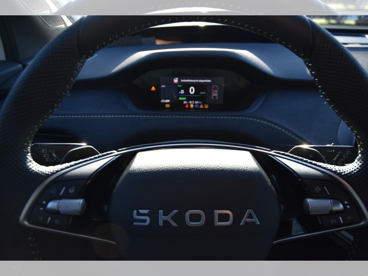 Skoda Elroq RS*Matrix*Navi*AHK*Maxx*360°Wärmepumpe*uvm