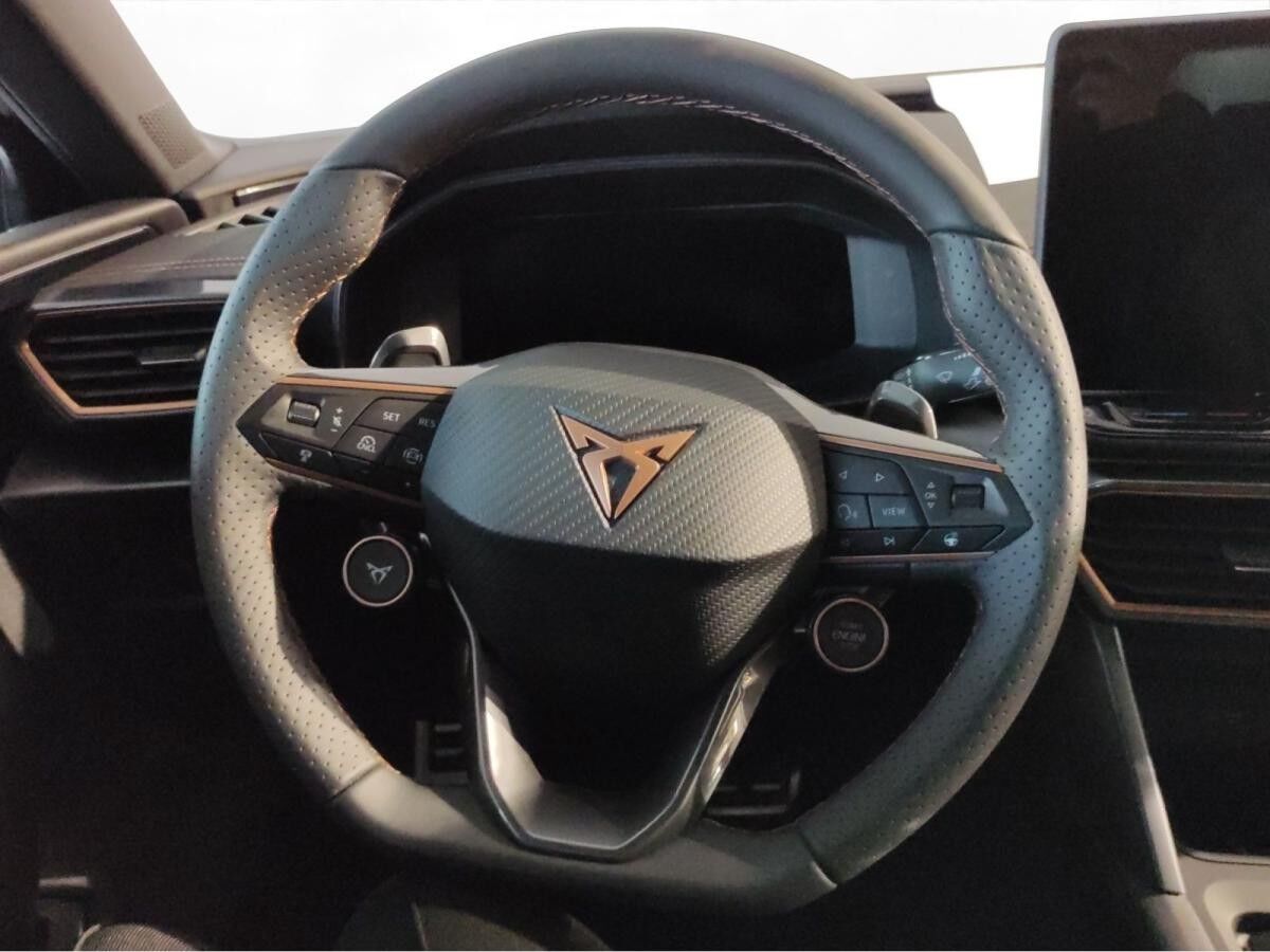 Cupra Leon 1.5 e-HYBRID DSG Edge