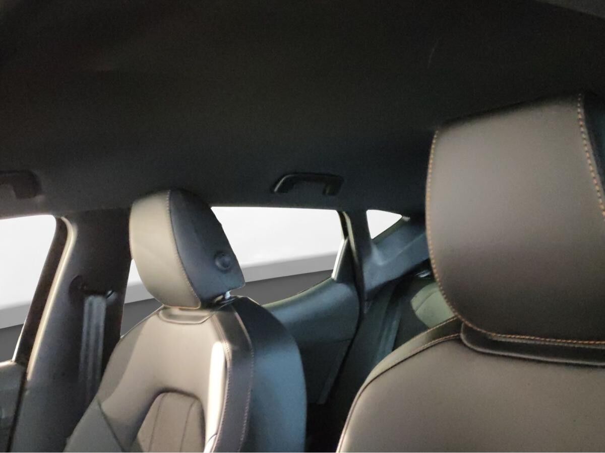 Cupra Leon 1.5 e-HYBRID DSG Edge