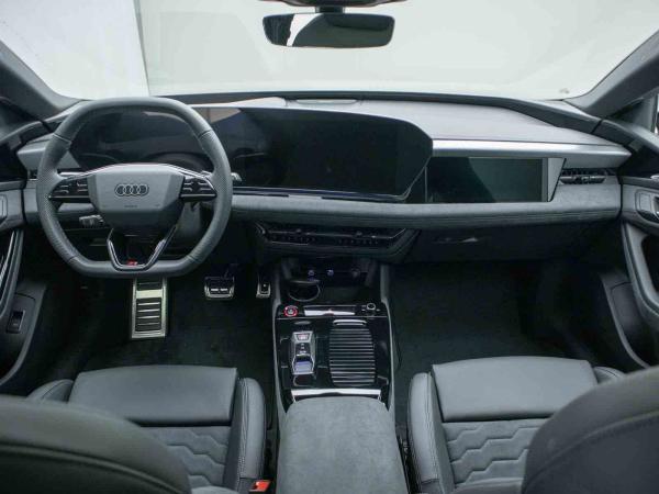 Audi A6 e-tron Avant performance AHK*HUD*PANO*360*MATRIX-LED