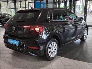 Volkswagen Polo 1.0 TSI Navi LED Ganzjahresreifen Einparkhilfe