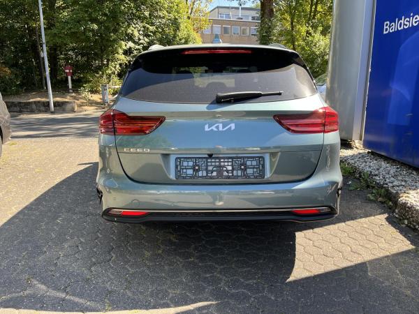 Kia Ceed SW 1.5 T-GDI DCT Platinum Sportswagon GD