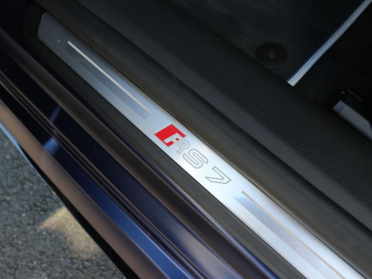 Audi RS7 RS 7 Sportback performance tiptronic*NAVARAMATT*