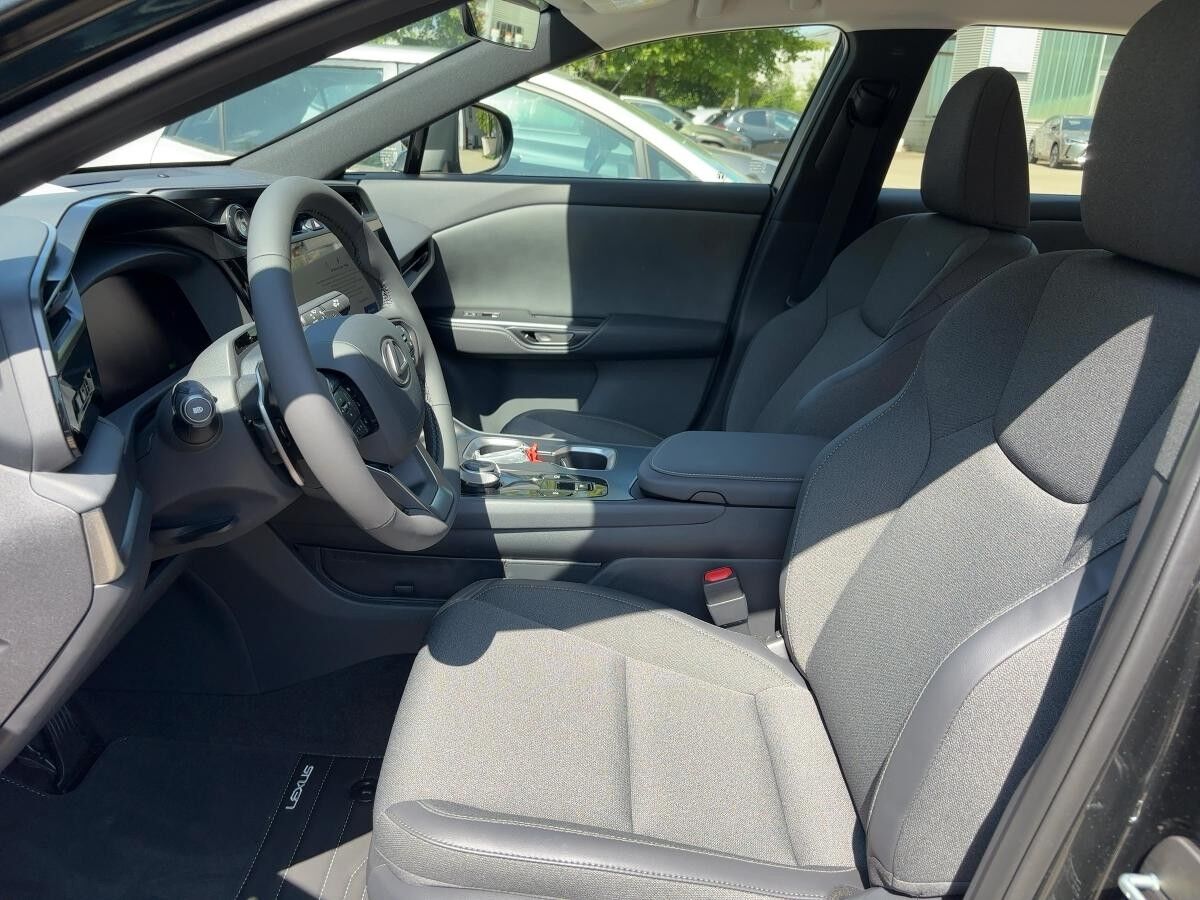 Lexus RZ 350e Executive gewerblich Lexus RZ 350e Executive gewerblich