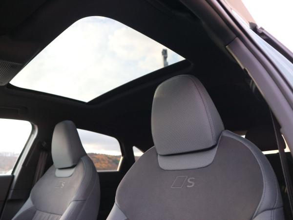 Audi Q3 Sportback e-hybrid S tronic*0,5%*MATRIX*PANO*HuD*