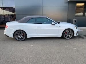Audi A5 Cabrio 40 TFSI quattro S-LINE MATRIX MMI+ RFK Audi A5 Cabrio 40 TFSI quattro S-LINE MATRIX MMI+ RFK