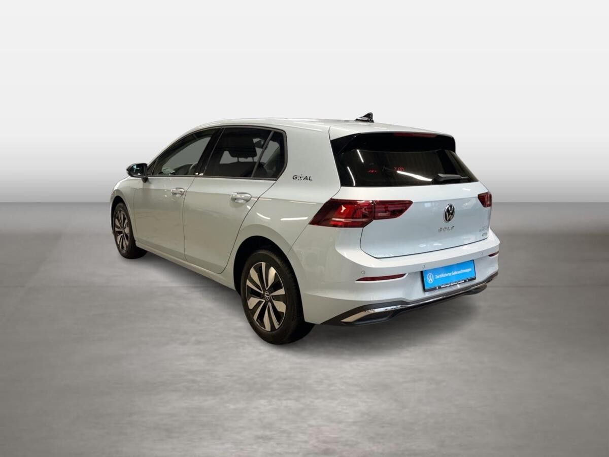 Volkswagen Golf VIII GOAL 1.5 eTSI DSG ACC AUT DynLicht LED