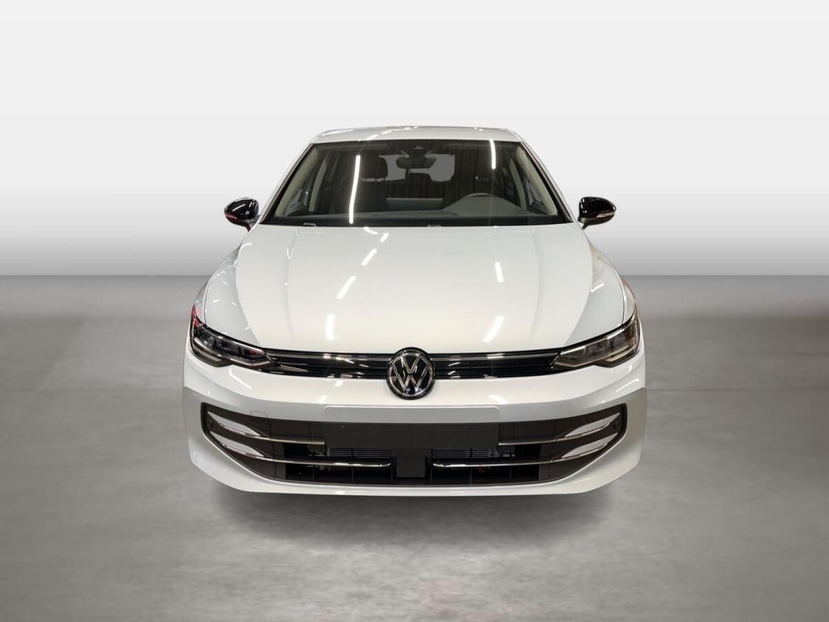 Volkswagen Golf VIII GOAL 1.5 eTSI DSG ACC AUT DynLicht LED