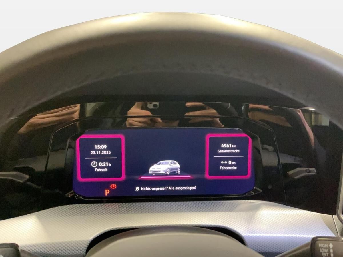 Volkswagen Golf VIII GOAL 1.5 eTSI DSG ACC AUT DynLicht LED