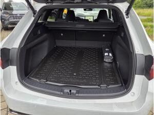 Toyota Corolla 1.8 Hybrid💥Touring Sports💥Teamplayer mit Technik-Paket💥Bis zu 15 Jahre Garantie! Toyota Corolla 1.8 Hybrid💥Touring Sports💥Teamplayer mit Technik-Paket💥Bis zu 15 Jahre Garantie!