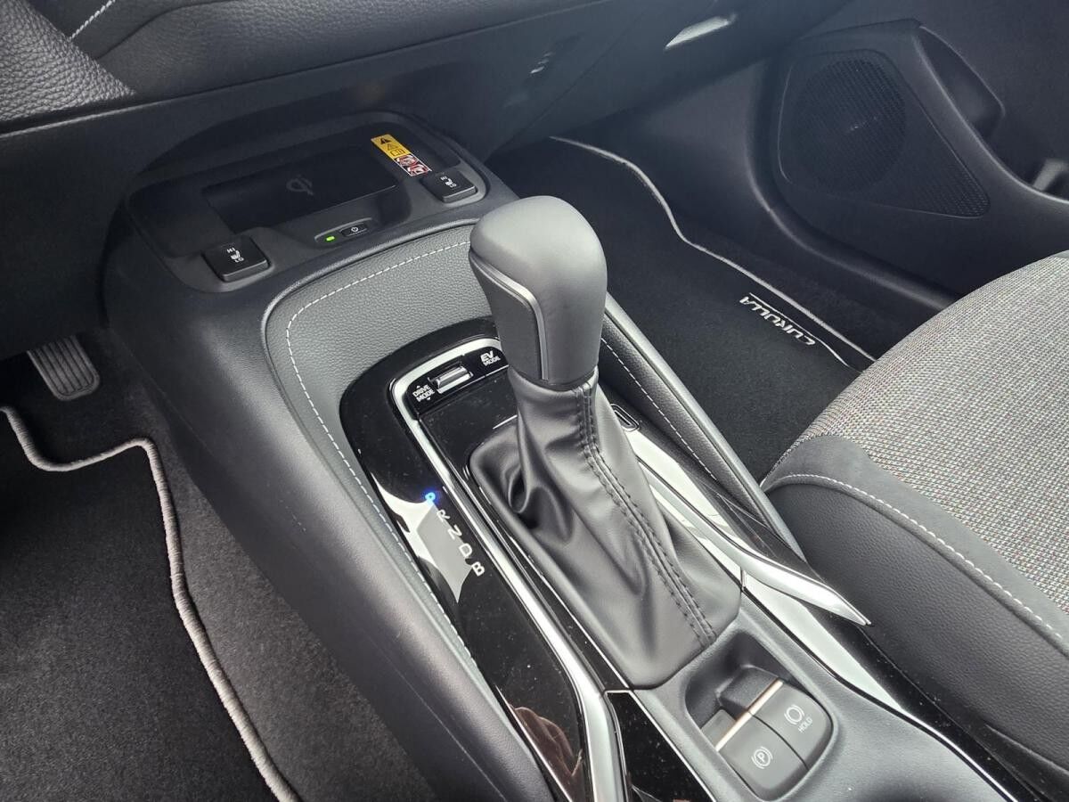 Toyota Corolla 1.8l Hybrid Touring Sports 💥 Teamplayer mit Technik-Paket 💥Bis zu 15 Jahre Garantie!