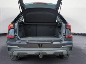 Skoda Kamiq Tour 1,0 TSI 70 kW 5-Gang-Schaltgetriebe* AHK/17 Zoll* !SOFORT VERFÜGBAR!