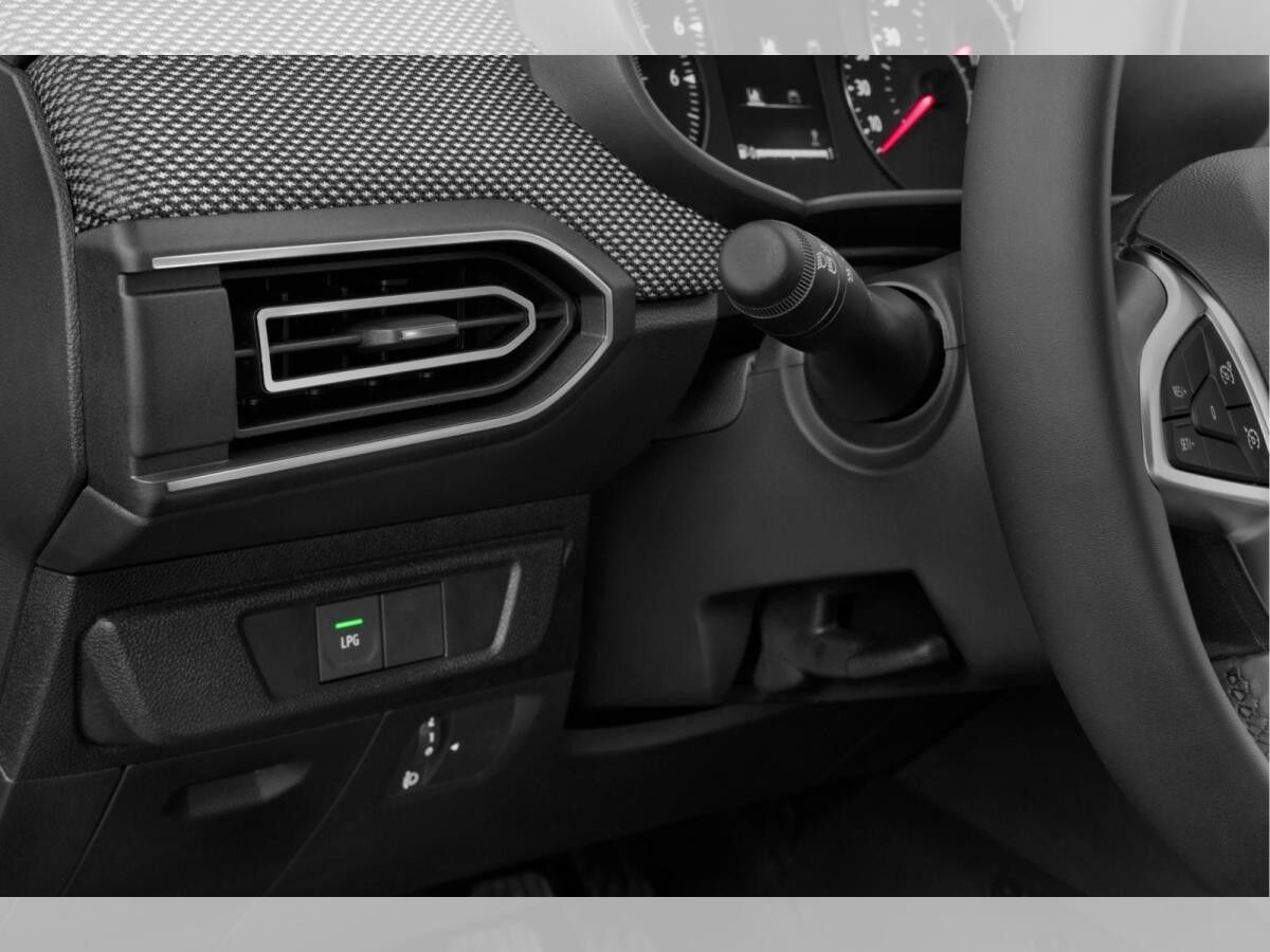 Dacia Sandero III Expression TCe 90 Winterkompletträder gratis