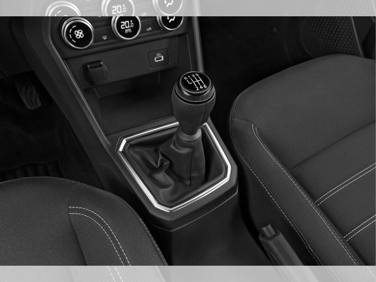 Dacia Sandero III Expression TCe 90 Winterkompletträder gratis