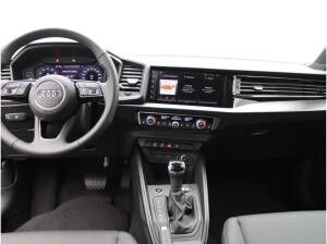Audi A1 Sportback 30TFSI S-tronic / Connect, LED, RFK