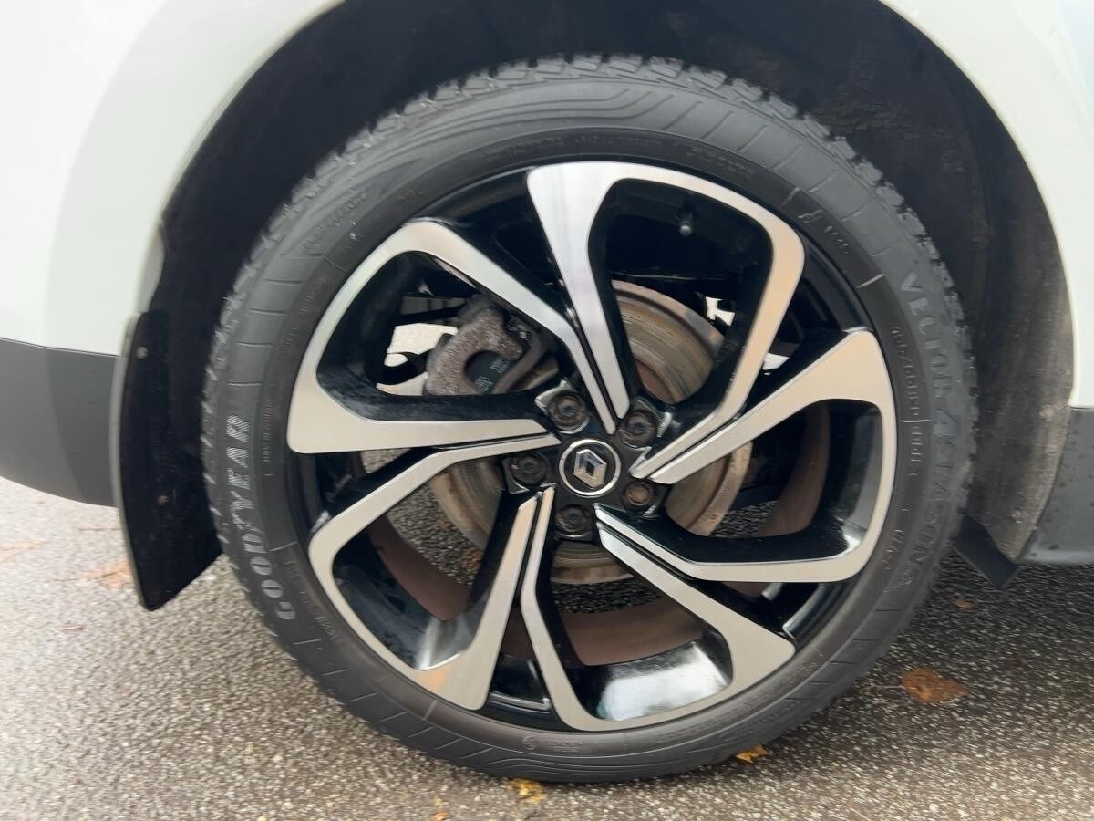 Renault Grand Scenic dCi 150 BOSE Automatik ACC HuD Pano